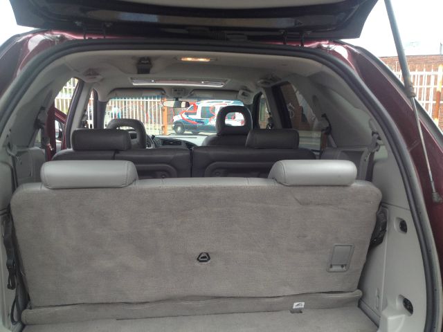 2003 Buick Rendezvous GS 460 Sedan 4D