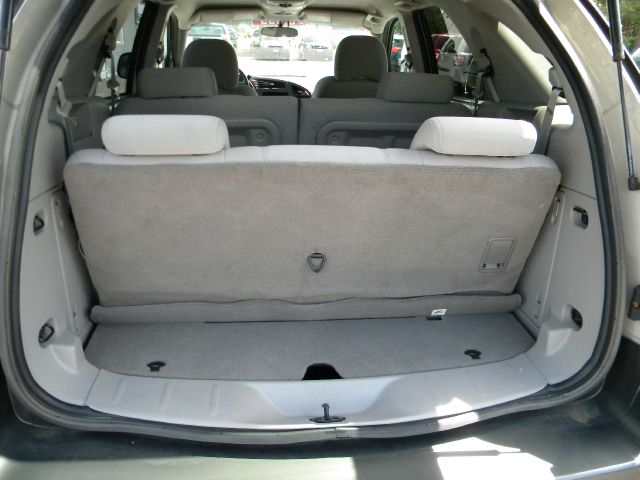 2004 Buick Rendezvous GS 460 Sedan 4D