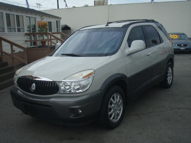 2005 Buick Rendezvous GS 460 Sedan 4D