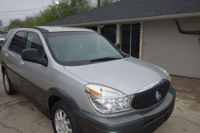 2005 Buick Rendezvous GS 460 Sedan 4D