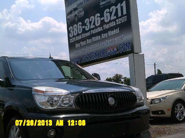 2005 Buick Rendezvous GS 460 Sedan 4D