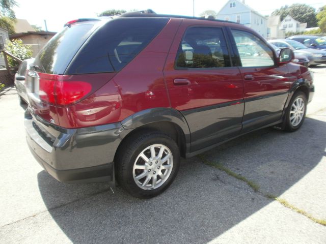 2005 Buick Rendezvous GS 460 Sedan 4D
