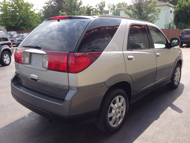 2005 Buick Rendezvous GS 460 Sedan 4D