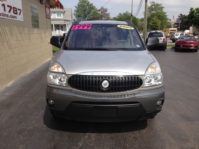 2005 Buick Rendezvous GS 460 Sedan 4D