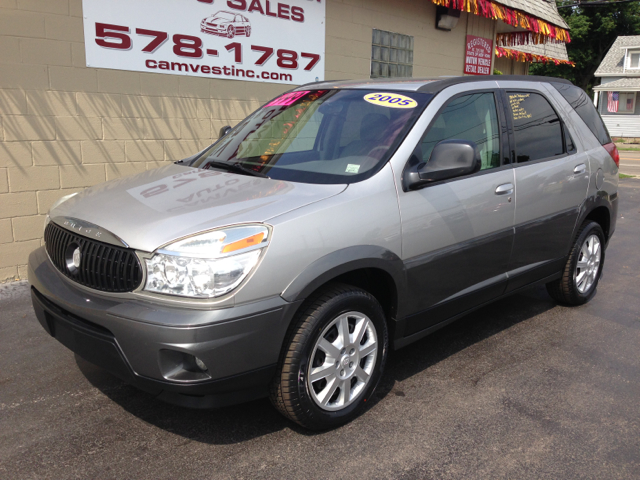 2005 Buick Rendezvous GS 460 Sedan 4D