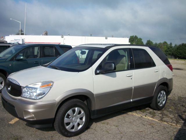 2005 Buick Rendezvous GS 460 Sedan 4D