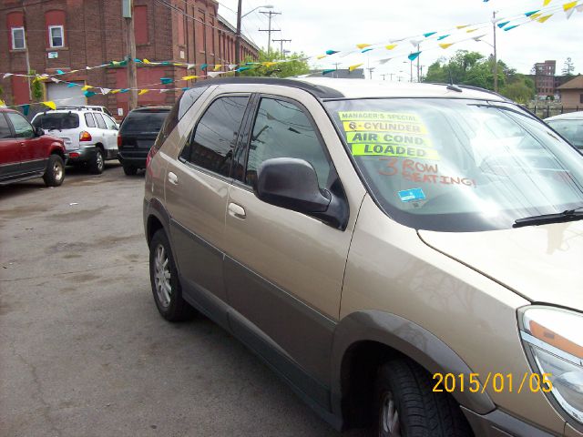 2005 Buick Rendezvous GS 460 Sedan 4D