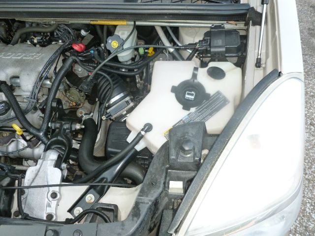 2005 Buick Rendezvous GS 460 Sedan 4D