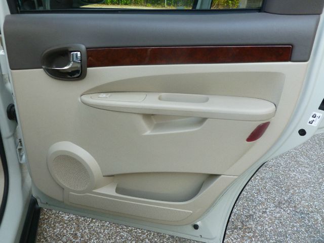 2005 Buick Rendezvous GS 460 Sedan 4D