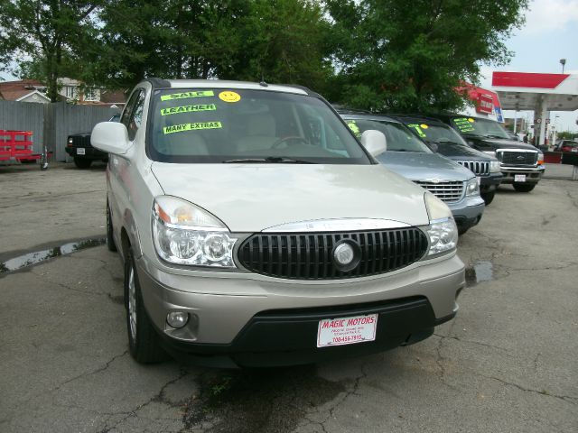 2005 Buick Rendezvous GS 460 Sedan 4D