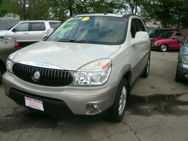 2005 Buick Rendezvous GS 460 Sedan 4D