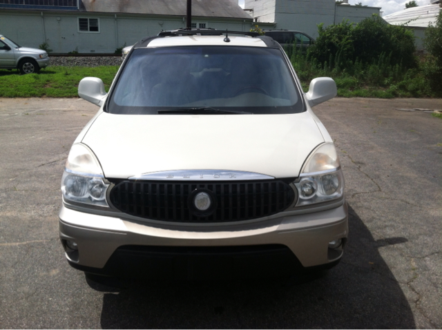 2005 Buick Rendezvous GS 460 Sedan 4D