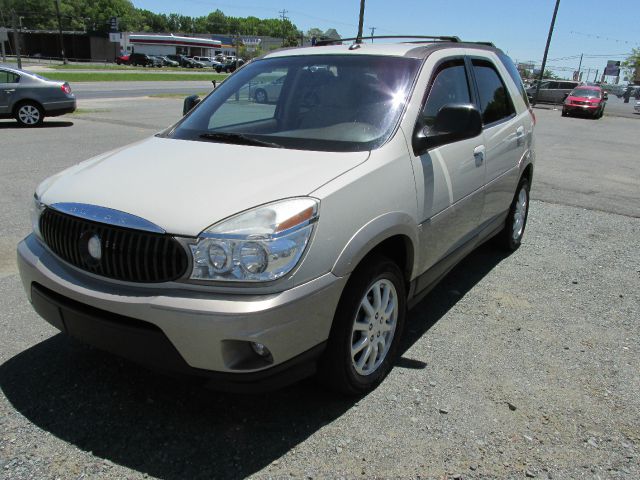 2005 Buick Rendezvous GS 460 Sedan 4D