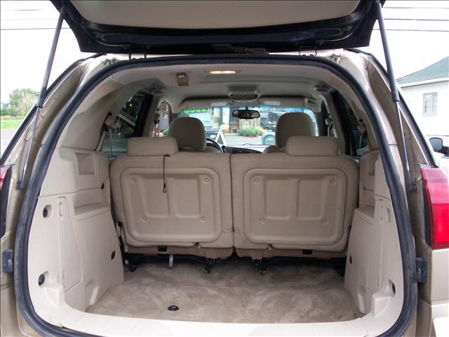 2006 Buick Rendezvous GS 460 Sedan 4D