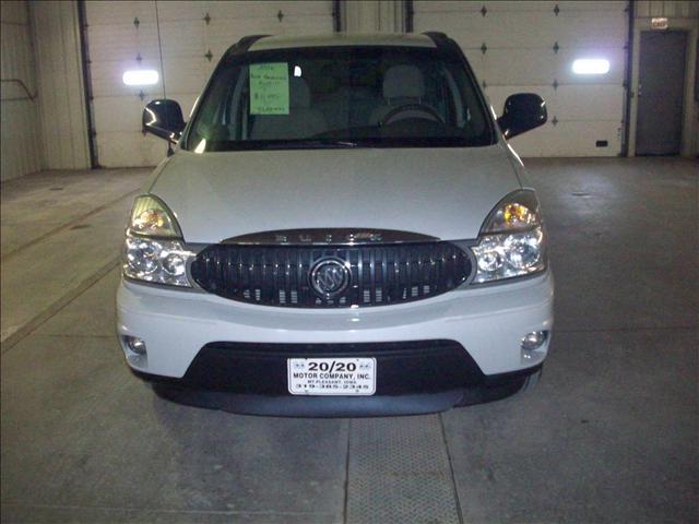 2006 Buick Rendezvous GS 460 Sedan 4D