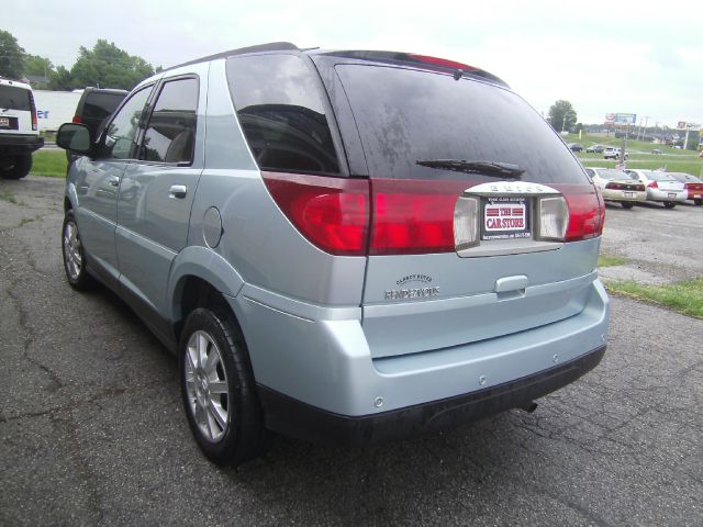 2006 Buick Rendezvous GS 460 Sedan 4D