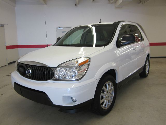 2006 Buick Rendezvous GS 460 Sedan 4D