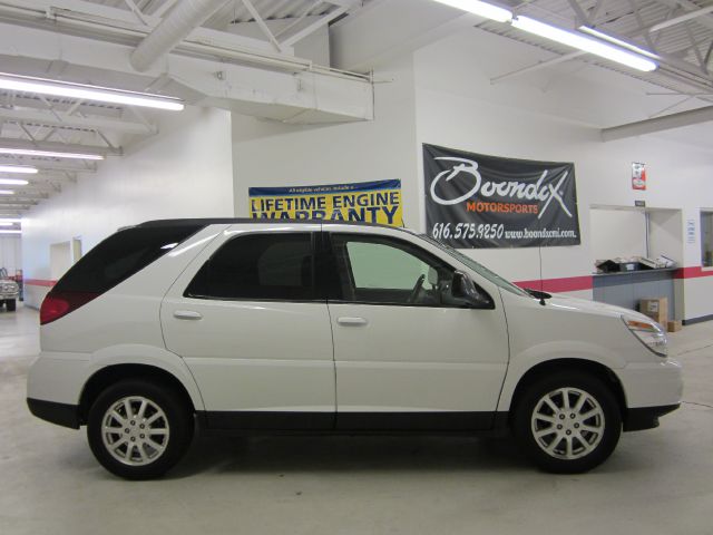 2006 Buick Rendezvous GS 460 Sedan 4D