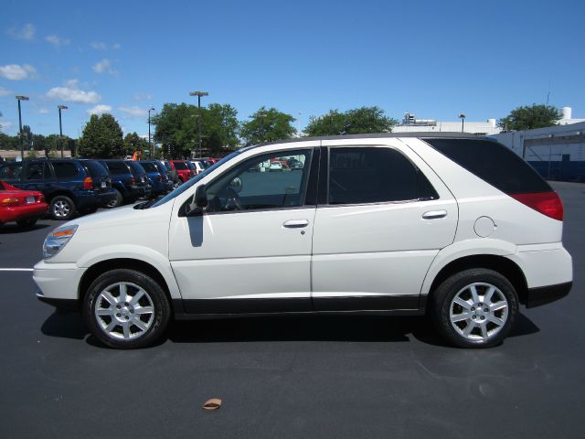 2006 Buick Rendezvous GS 460 Sedan 4D