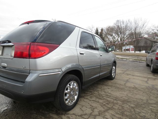 2006 Buick Rendezvous GS 460 Sedan 4D