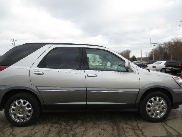 2006 Buick Rendezvous GS 460 Sedan 4D