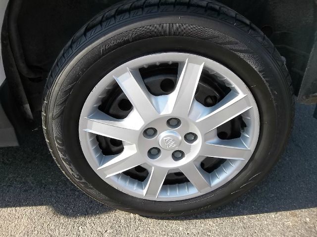 2007 Buick Rendezvous GS 460 Sedan 4D