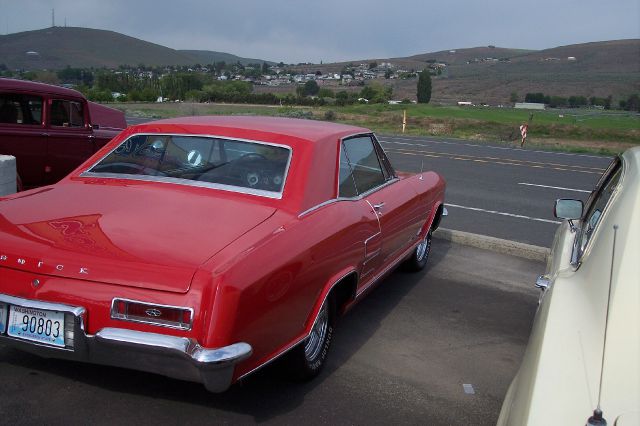 1963 Buick Riviera Unknown