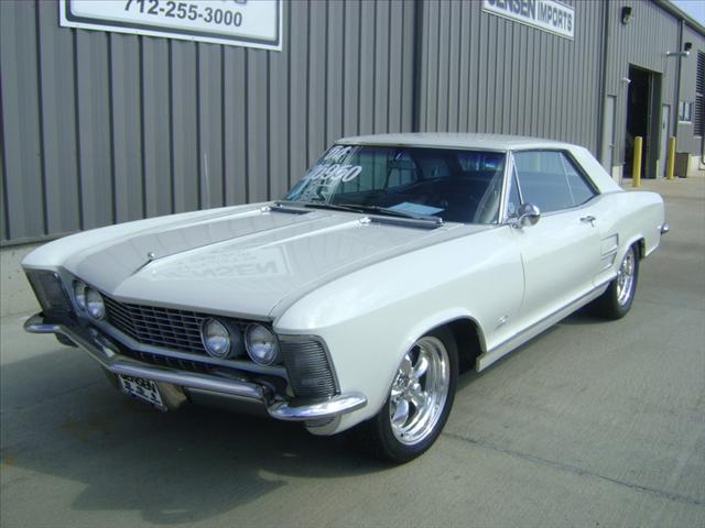 1964 Buick Riviera Unknown
