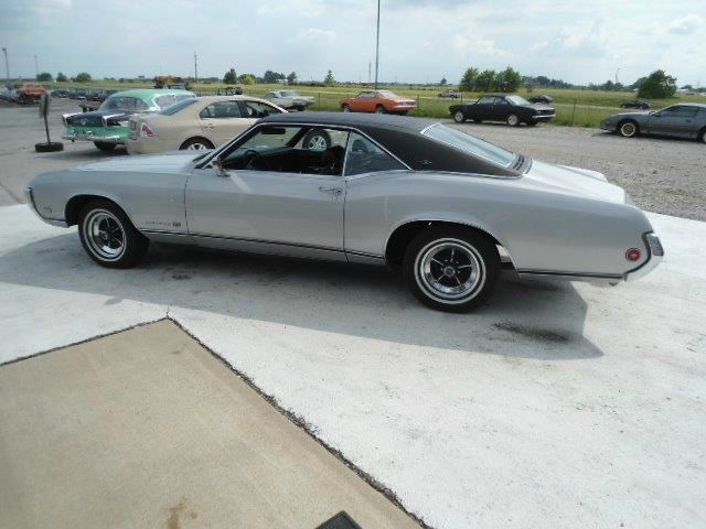 1969 Buick Riviera XLS