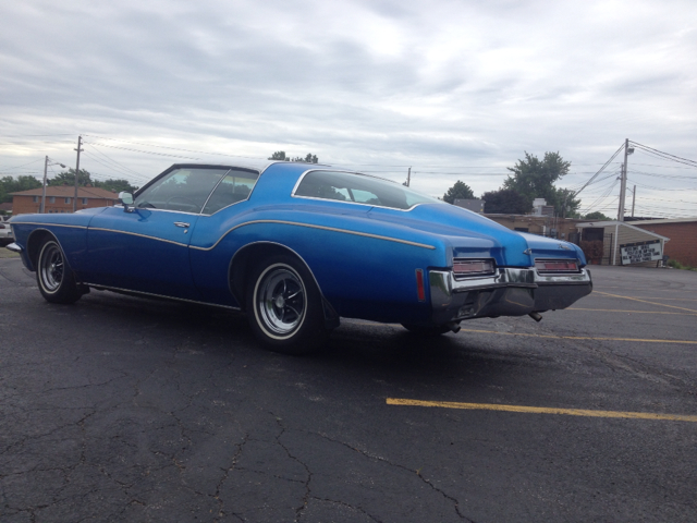 1972 Buick Riviera Unknown