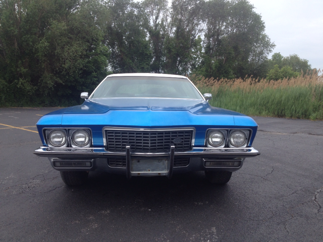 1972 Buick Riviera Unknown