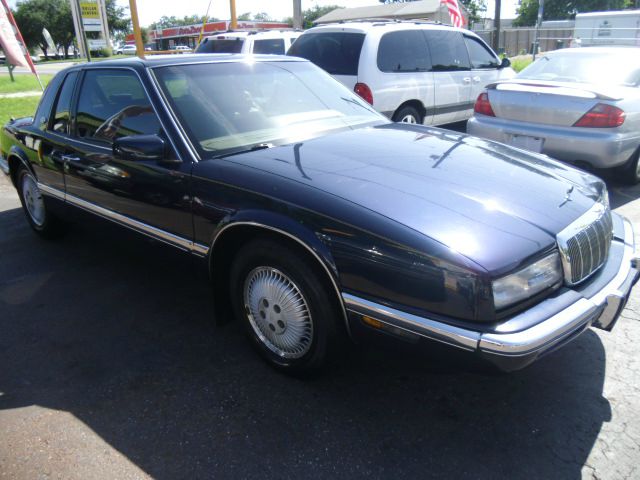 1992 Buick Riviera GT Premium