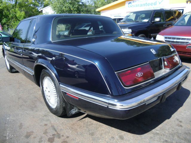 1992 Buick Riviera GT Premium