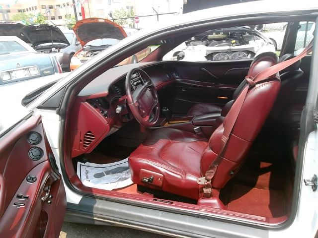 1996 Buick Riviera GT Premium