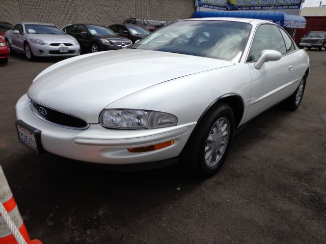 1996 Buick Riviera GT Premium