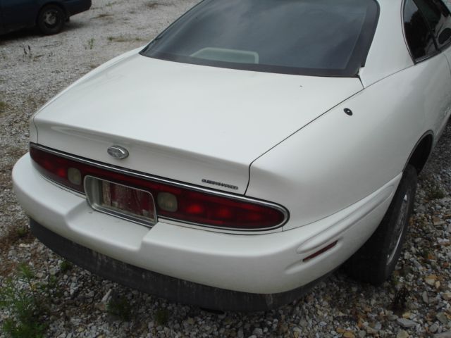 1997 Buick Riviera GT Premium