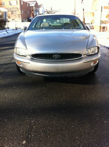 1997 Buick Riviera GT Premium