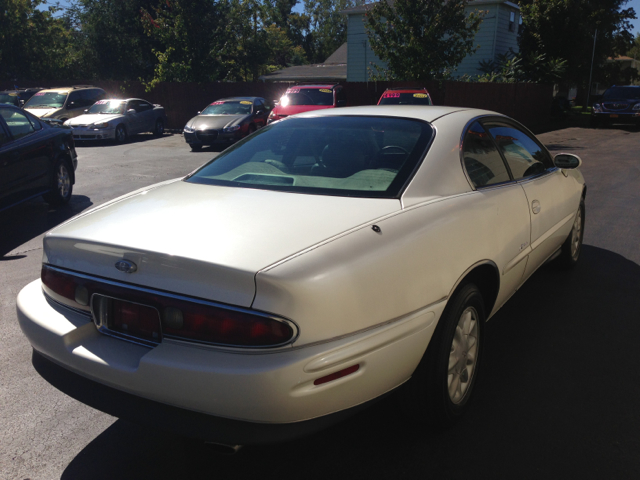 1997 Buick Riviera GT Premium