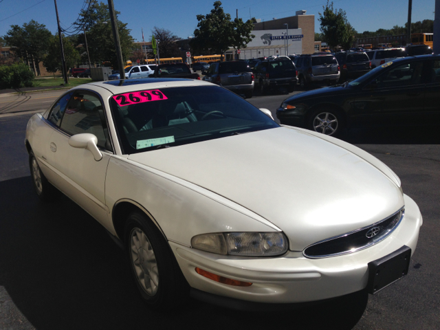 1997 Buick Riviera GT Premium