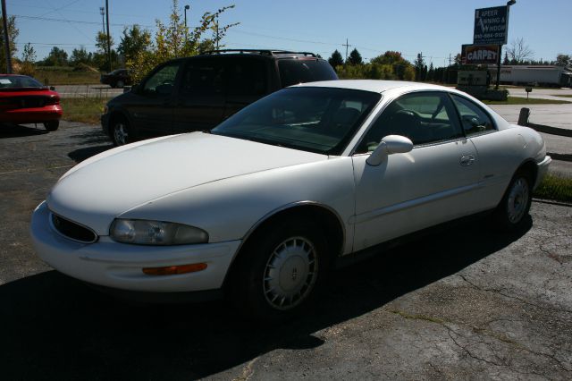 1997 Buick Riviera GT Premium