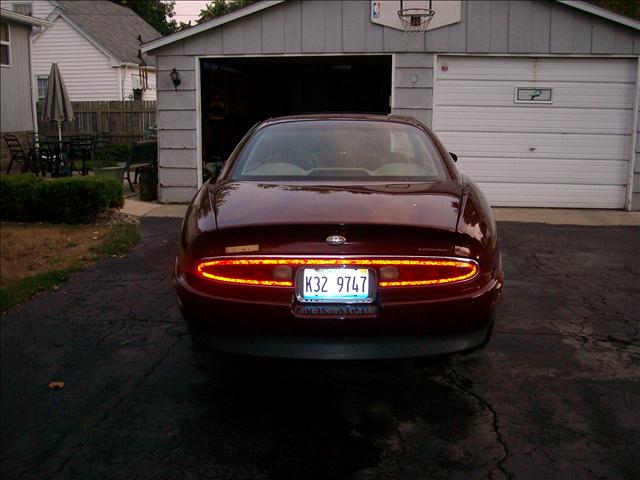 1998 Buick Riviera Unknown