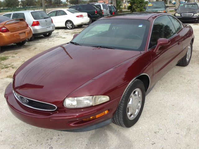 1998 Buick Riviera GT Premium