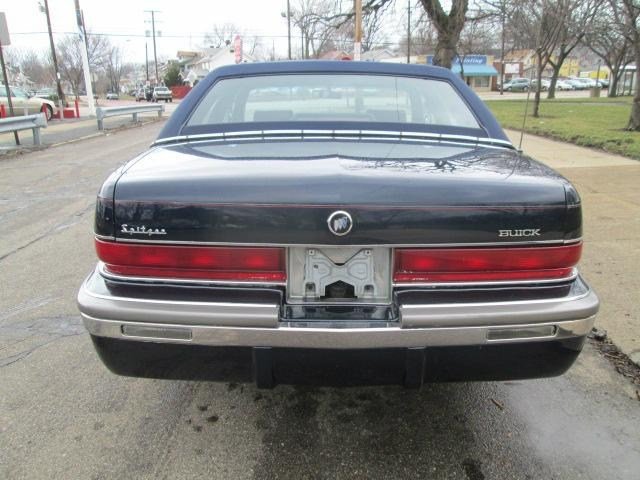 1992 Buick Roadmaster Convertible 2D