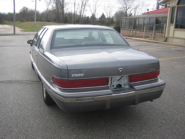 1993 Buick Roadmaster Unknown