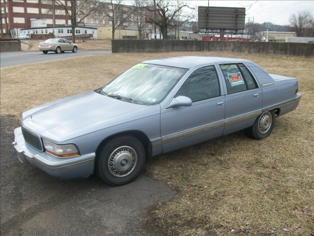 1995 Buick Roadmaster Base