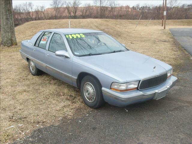 1995 Buick Roadmaster Base