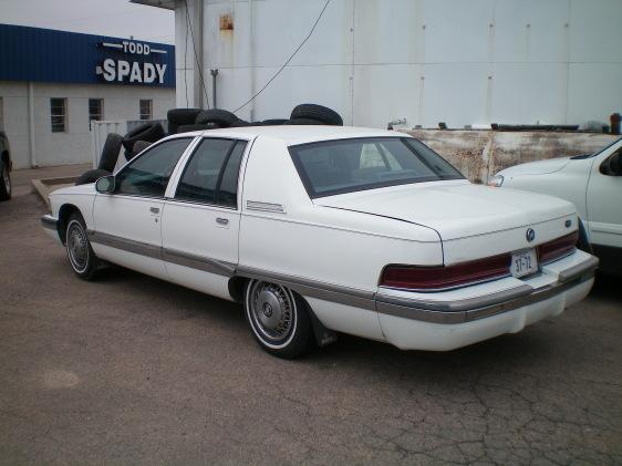 1995 Buick Roadmaster Base