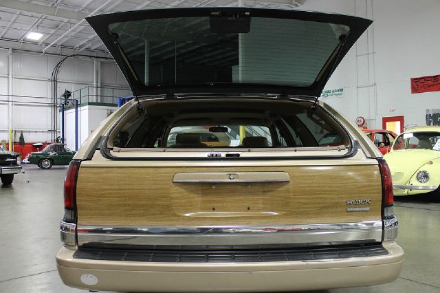 1996 Buick Roadmaster SXT