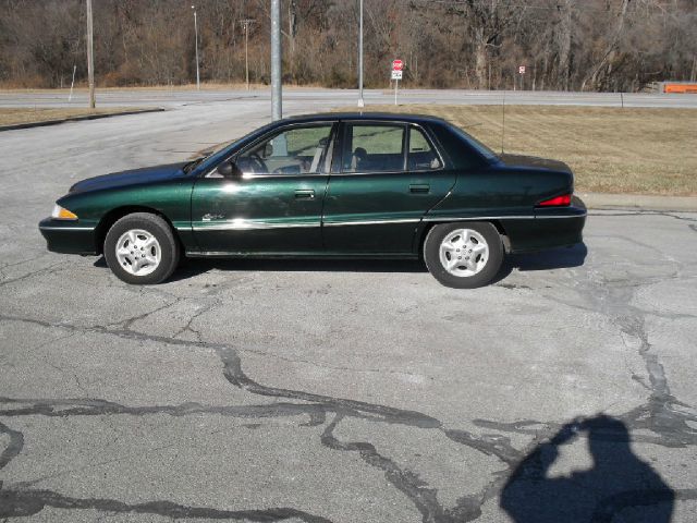1995 Buick Skylark SLE 2WD Coupe