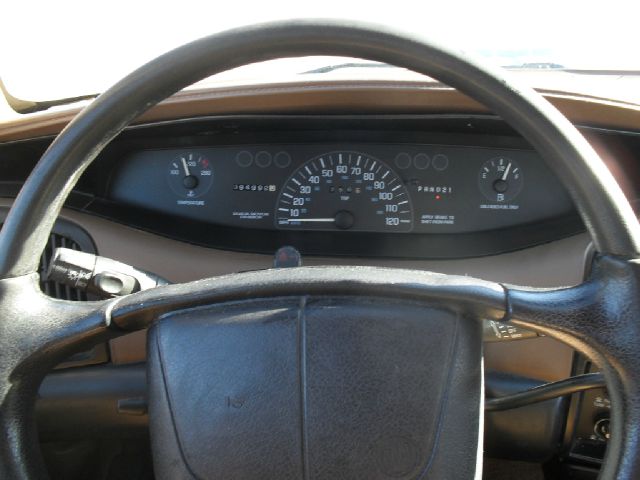1995 Buick Skylark SLE 2WD Coupe